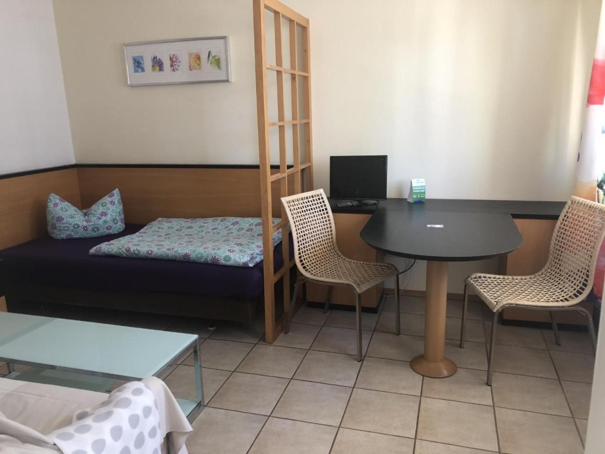 Apartmenthaus Home24 ケムニッツ エクステリア 写真