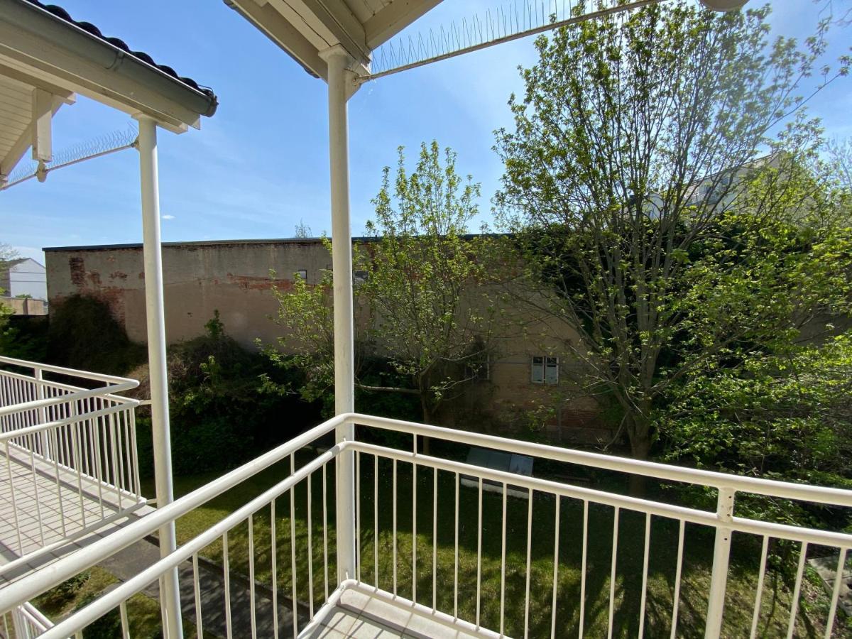 Apartmenthaus Home24 ケムニッツ エクステリア 写真