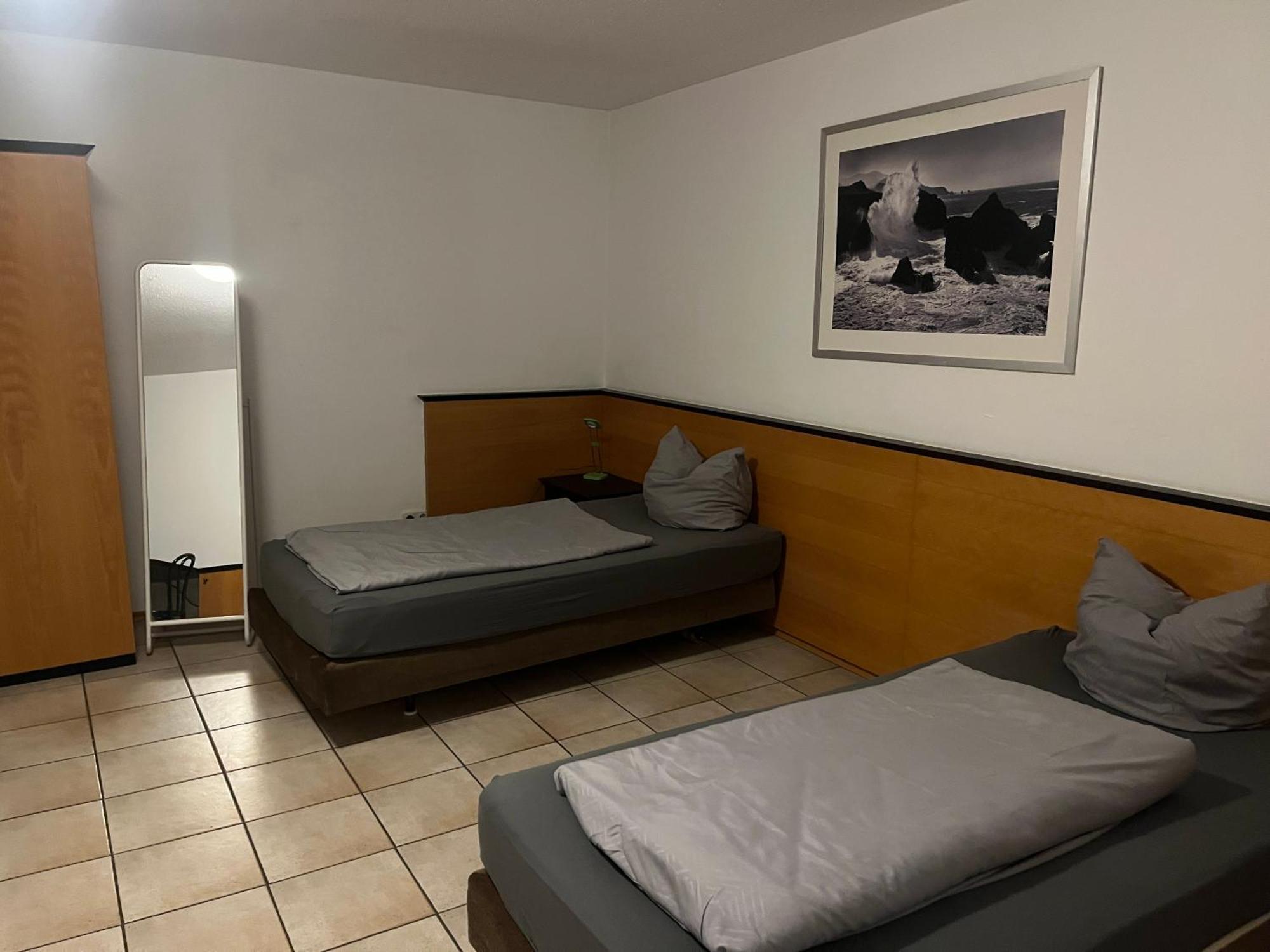Apartmenthaus Home24 ケムニッツ エクステリア 写真