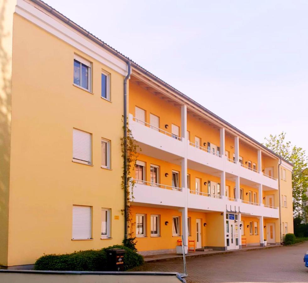 Apartmenthaus Home24 ケムニッツ エクステリア 写真